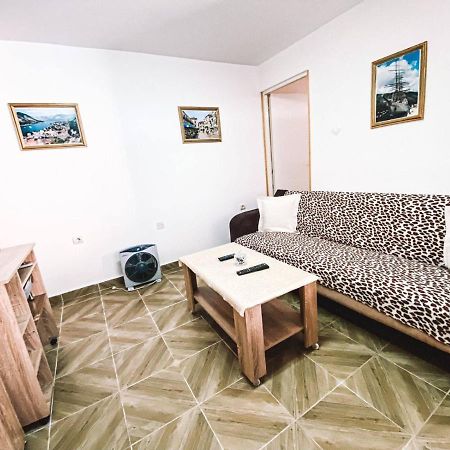 Apartment Near The Old Town Of Kotor Exterior foto