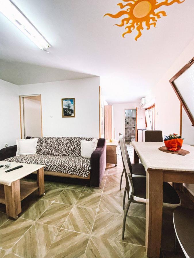 Apartment Near The Old Town Of Kotor Exterior foto